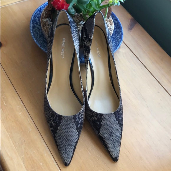Nine West snake pumps NIB - Picture 9 of 12
